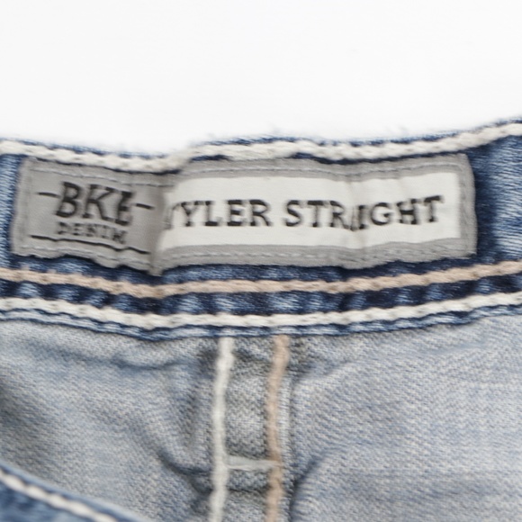 BKE Buckle Tyler Straight Leg Thick Stitch Jeans - Picture 6 of 11